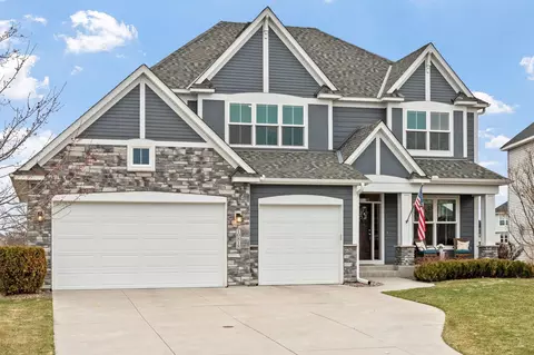 10818 Glenview Pl, Champlin, MN 55316