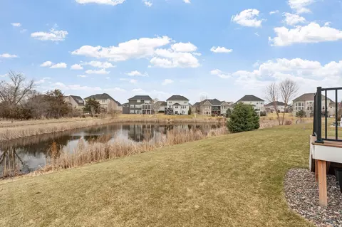 Exterior - 10818 Glenview Pl, Champlin, MN 55316 photo 7 of 10