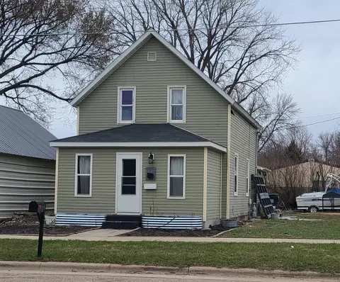106 N Chapman St, Ghent, MN 56239