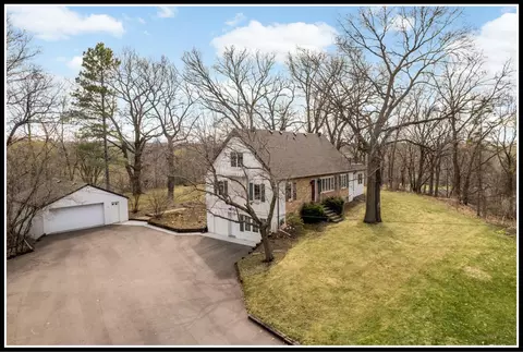 15125 Glen Oak St, Minnetonka, MN 55345