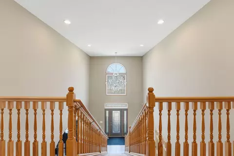 Entry Way - 1620 26th St SE, Saint Cloud, MN 56304 photo 4 of 5