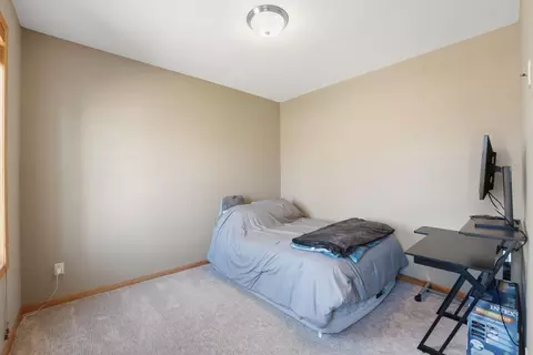 Bedroom - 1620 26th St SE, Saint Cloud, MN 56304 photo 1 of 6