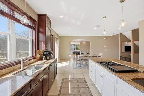 Kitchen - 1620 26th St SE, Saint Cloud, MN 56304 photo 4 of 6