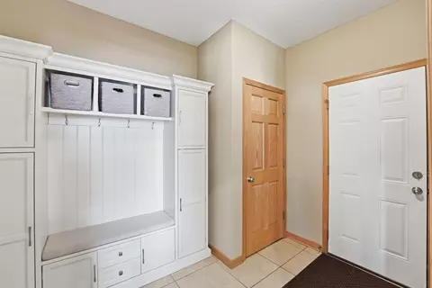 Entry Way - 1620 26th St SE, Saint Cloud, MN 56304 photo 5 of 5