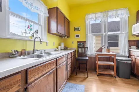 Kitchen - 1522 E 4th St, Superior, WI 54880 photo 2 of 4