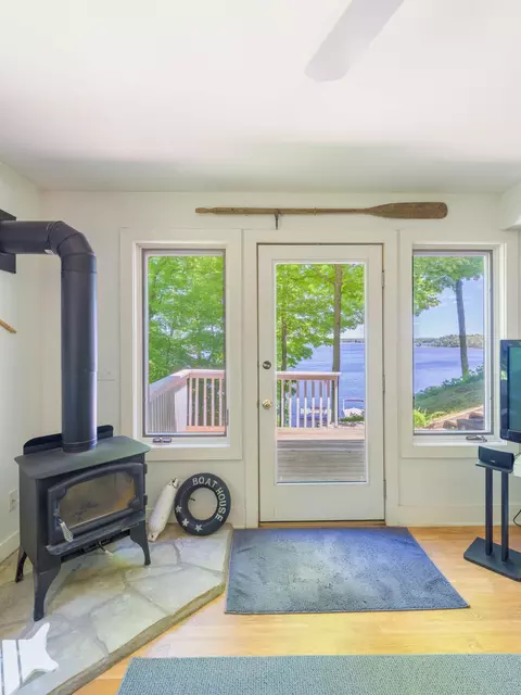 Living - 9107 Wilderness Point Rd, Brainerd, MN 56401 photo 4 of 5