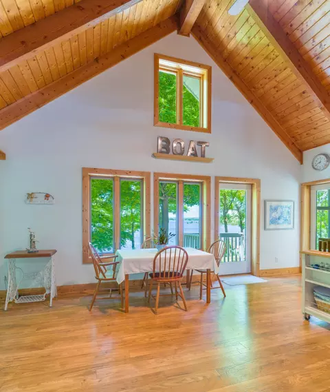 Dining - 9107 Wilderness Point Rd, Brainerd, MN 56401 photo 3 of 7