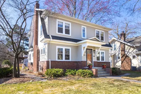 1900 Goodrich Ave, Saint Paul, MN 55105