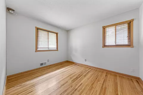 Bedroom - 2033 Bluestone Ln, Eagan, MN 55122 photo 3 of 8