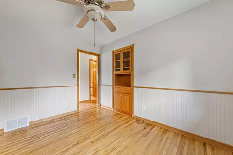 Bedroom - 2033 Bluestone Ln, Eagan, MN 55122 photo 2 of 8