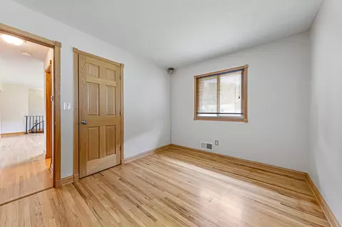 Bedroom - 2033 Bluestone Ln, Eagan, MN 55122 photo 4 of 8