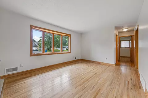 Living - 2033 Bluestone Ln, Eagan, MN 55122 photo 2 of 7