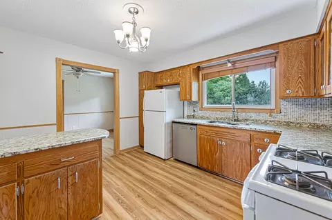 Kitchen - 2033 Bluestone Ln, Eagan, MN 55122 photo 1 of 5
