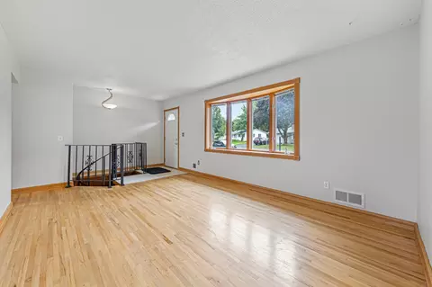 Living - 2033 Bluestone Ln, Eagan, MN 55122 photo 3 of 7