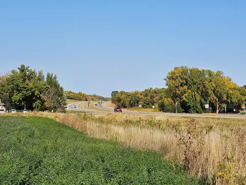1977 60th Ave NE, Willmar, MN 56201