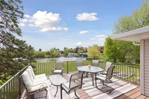 2685 Shadywood Rd, Excelsior, MN 55331 photo 2