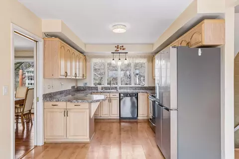2685 Shadywood Rd, Excelsior, MN 55331 photo 6