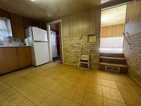 Kitchen - 801 Troendle St SE, Mapleton, MN 56065 photo 5 of 5