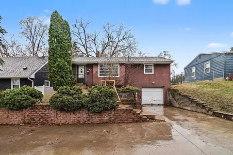 875 Iroquois Ave, Saint Paul, MN 55119