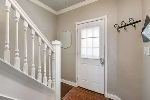 Entry Way - 451 16th Ave S, Fargo, ND 58103 photo 1 of 6