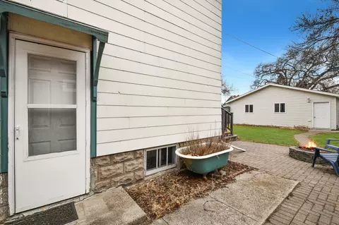 Exterior - 451 16th Ave S, Fargo, ND 58103 photo 9 of 14