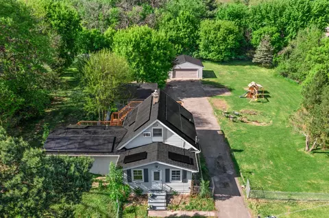 612 73rd Ave N, Brooklyn Park, MN 55444