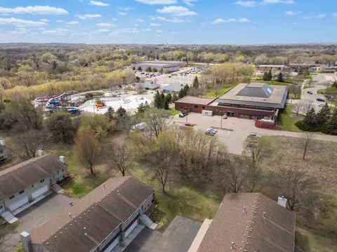 View/Area - 3831 Windcrest Ct, Eagan, MN 55123 photo 2 of 4