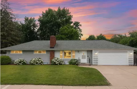 9230 Portland Ave S, Bloomington, MN 55420