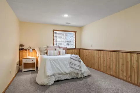 Bedroom - 4404 Cinnamon Ridge Trl, Eagan, MN 55122 photo 3 of 6