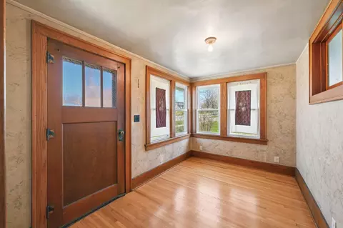 Entry Way - 1028 10th St E, Glencoe, MN 55336 photo 1 of 3