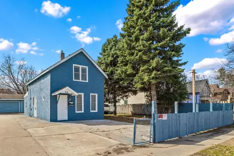 612 Bush Ave, Saint Paul, MN 55130