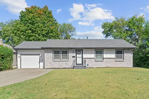 516 55th Ave N, Brooklyn Center, MN 55430