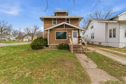 701 E 1st St, Fairmont, MN 56031