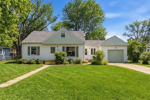 5808 Nevada Ave N, Crystal, MN 55428