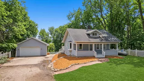 6625 Sioux Trl, Rockford, MN 55373