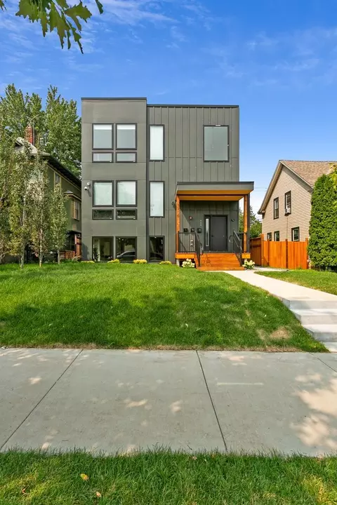 3310 Lyndale Ave S, Minneapolis, MN 55408