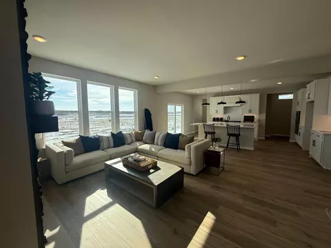 15012 Ashtown Ln, Rosemount, MN 55068