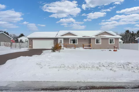 274 Nielsen Ln, Chetek, WI 54728