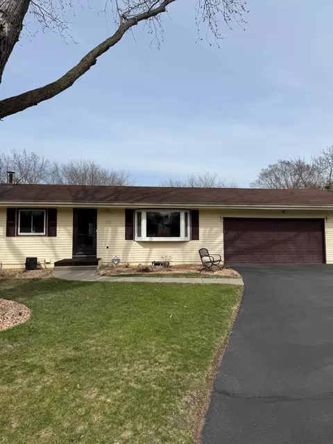 5541 Eliason Dr, Bloomington, MN 55437
