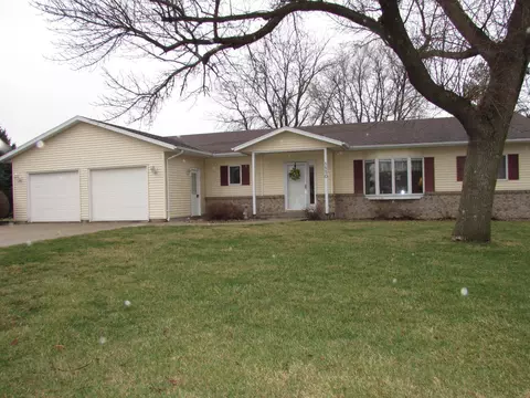 1550 Charles St, Fairmont, MN 56031
