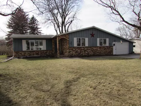 405 N 1st Ave W, Truman, MN 56088