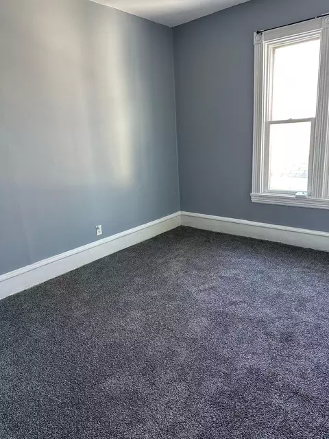 2425 10th Ave S, Minneapolis, MN 55404 photo 5