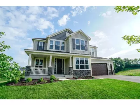 8661 Buttercup Ct, Victoria, MN 55386