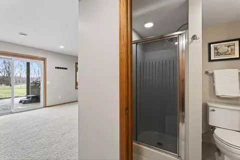 Bath - 9310 Lakeside Trl, Champlin, MN 55316 photo 6 of 6