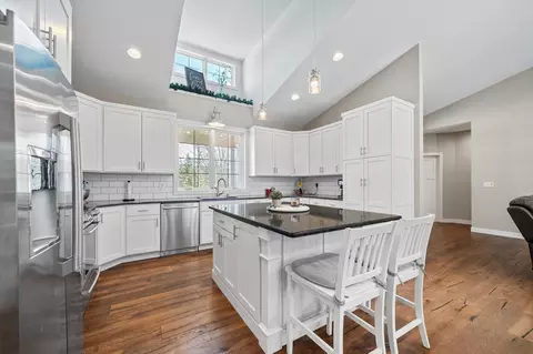 5201 Colonial Ct NE, Alexandria, MN 56308