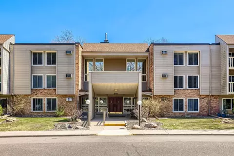 4045 Hodgson Rd #312, Shoreview, MN 55126