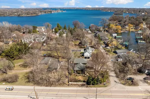 20 Northrup Ave, Excelsior, MN 55331 photo 2