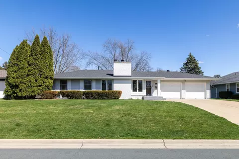 10037 Girard Ave S, Bloomington, MN 55431