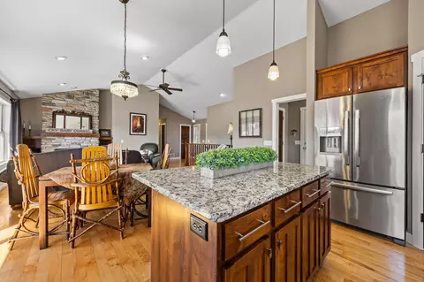 Kitchen - 334 Kamloops Pl, River Falls, WI 54022 photo 3 of 5