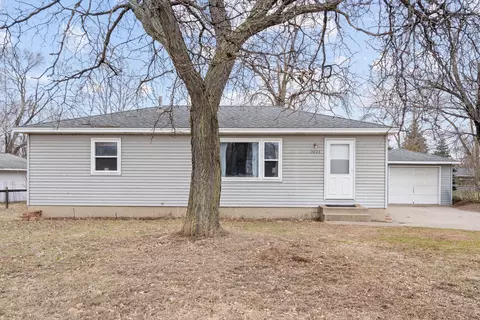 3026 7th Ave, Anoka, MN 55303